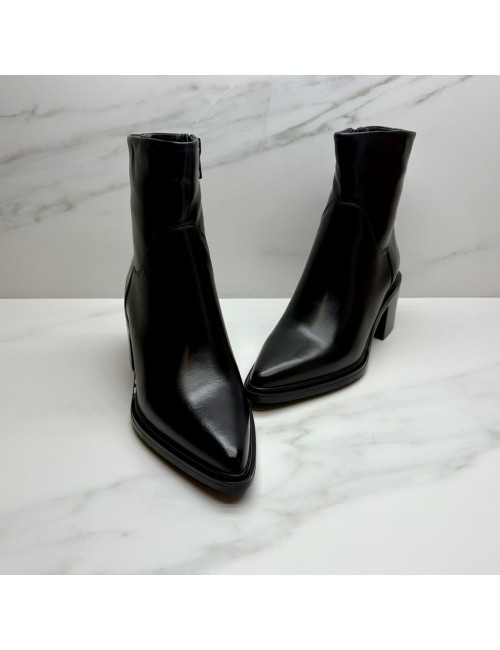 BOTIN negro