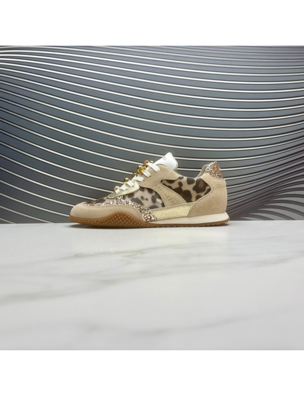 SUPER SNEAKER abalorios leo
