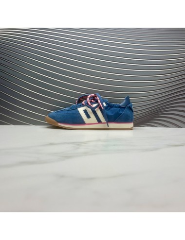 Retro sneaker azul