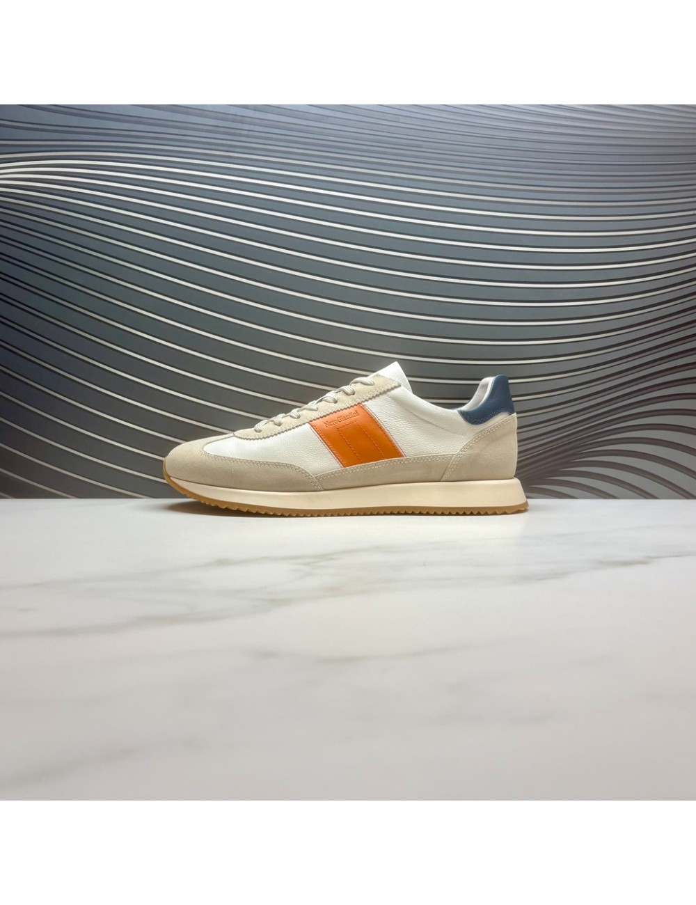 DEPORTIVO blanco naranja