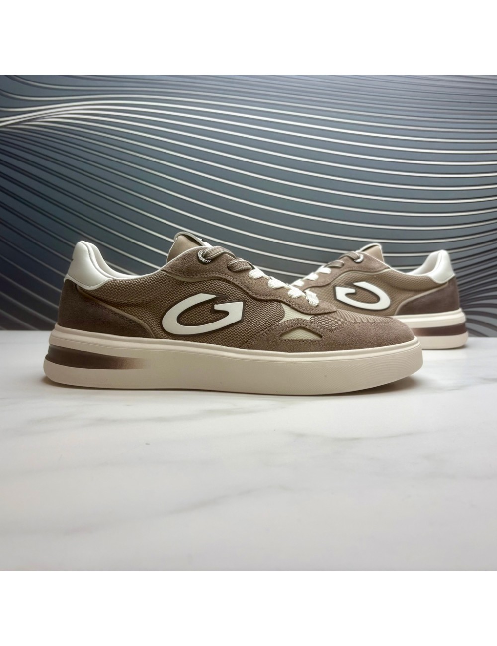DEPORTIVO taupe