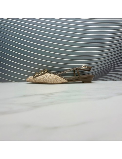 ZAPATO abierto tachas hielo
