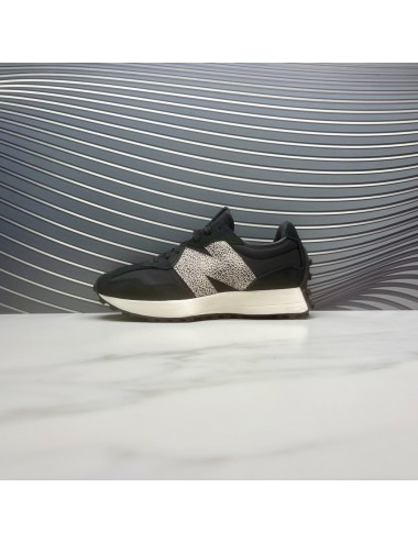 SNEAKER NEGRO blanco
