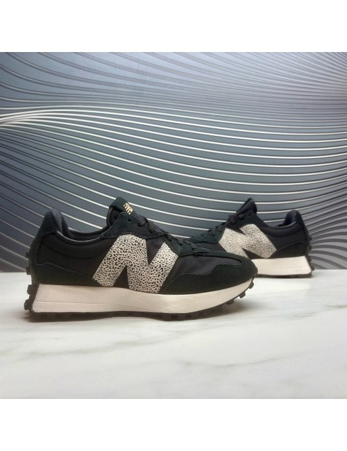 SNEAKER NEGRO blanco