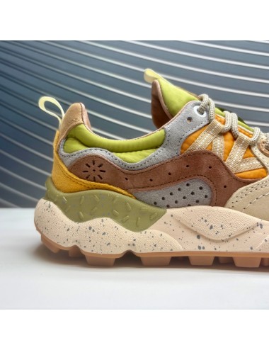 SNEAKER naranja gris verde