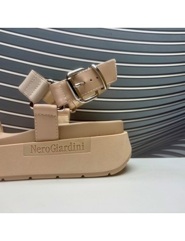 SANDALIA plataforma nude