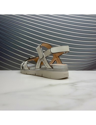 SANDALIA tres velcros blanca