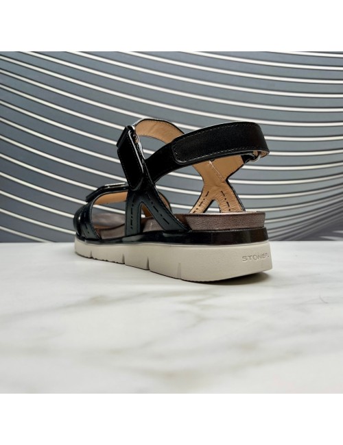 SANDALIA tres velcros negra