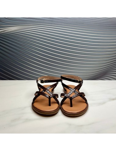 ESCLAVA MARRON