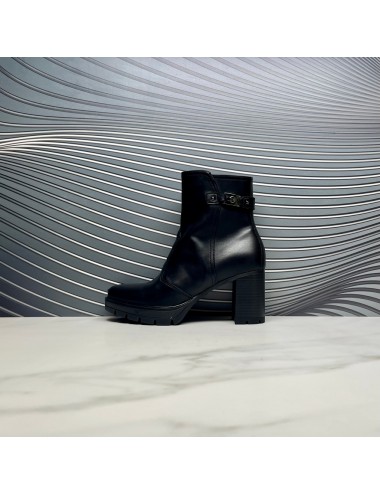 Botin cremallera negro