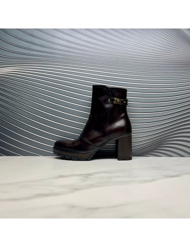 Botin cremallera marron