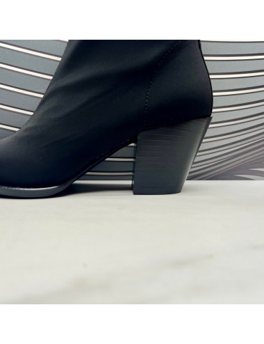 BOTIN hidrofugado taconazo negro