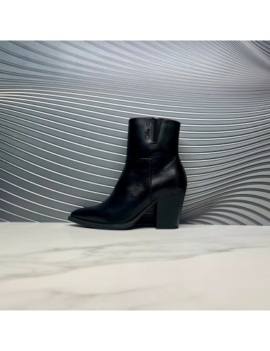 Botin campero tacon negro