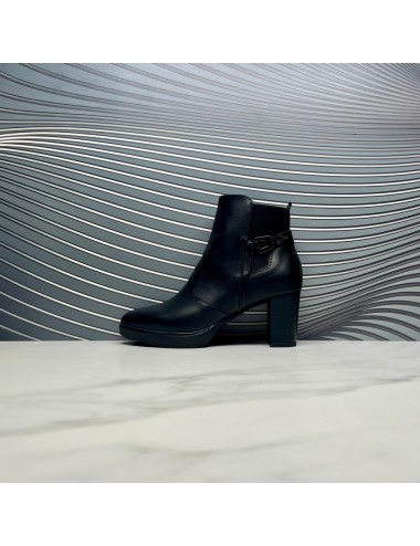 Botin plataforma negro