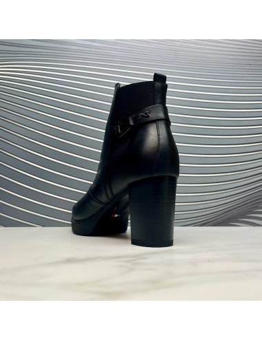 Botin plataforma negro