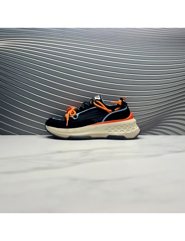 SUPER sneaker negro naranja