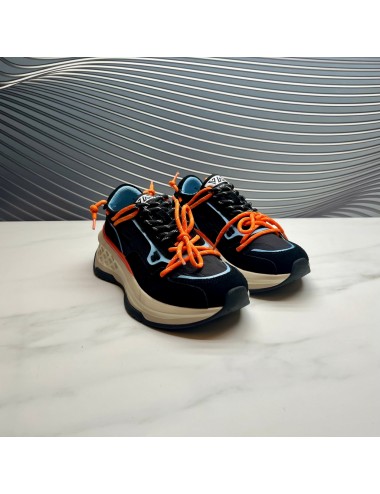 SUPER sneaker negro naranja