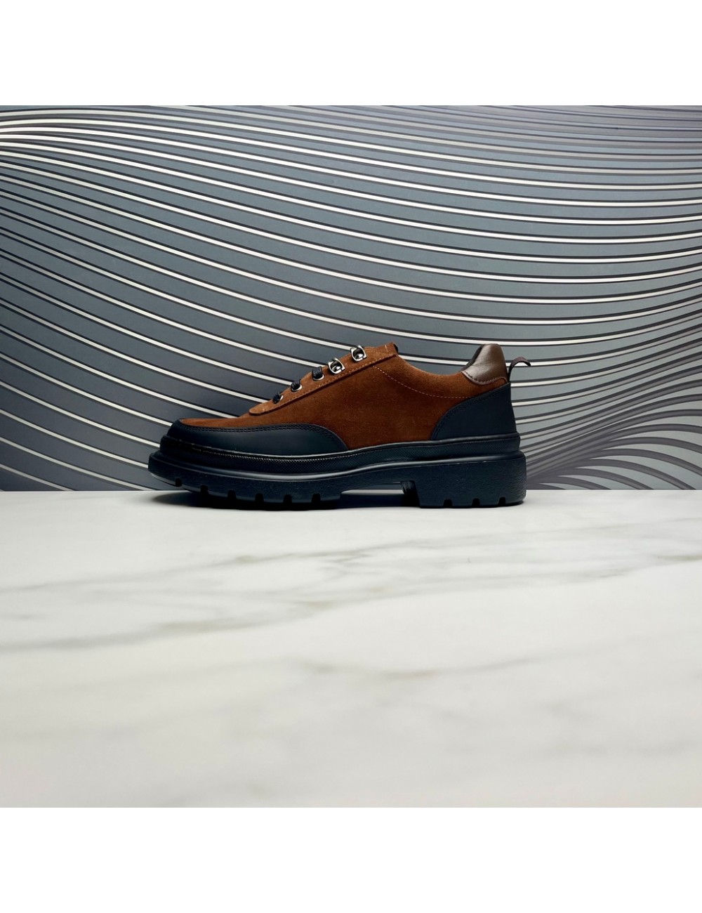 BLUCHER engomado cuero
