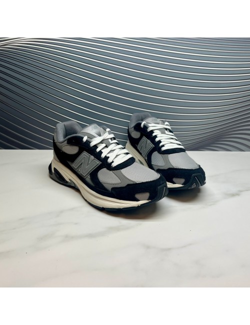 SNEAKER NEGRO gris blanco