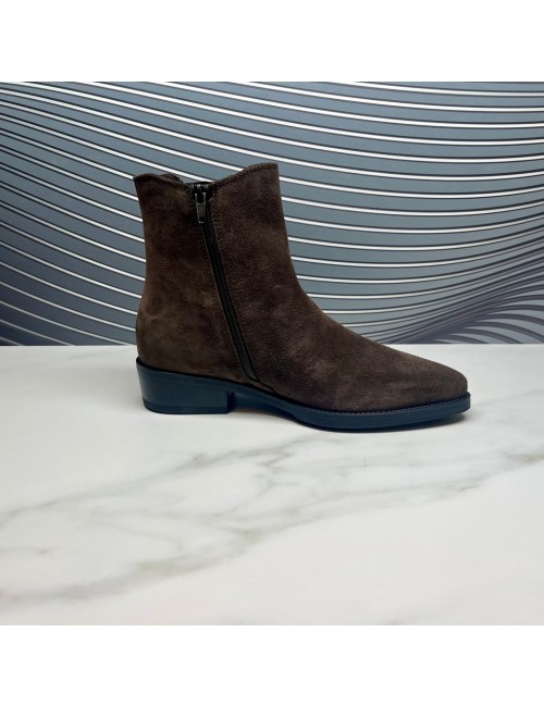 BOTIN puntera nobuck marron