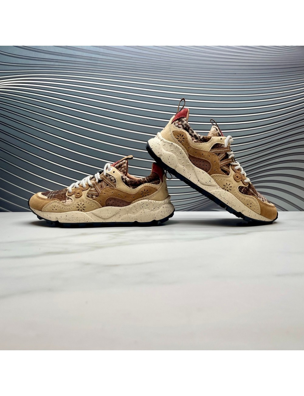 SNEAKER TEXTURA taupe camel