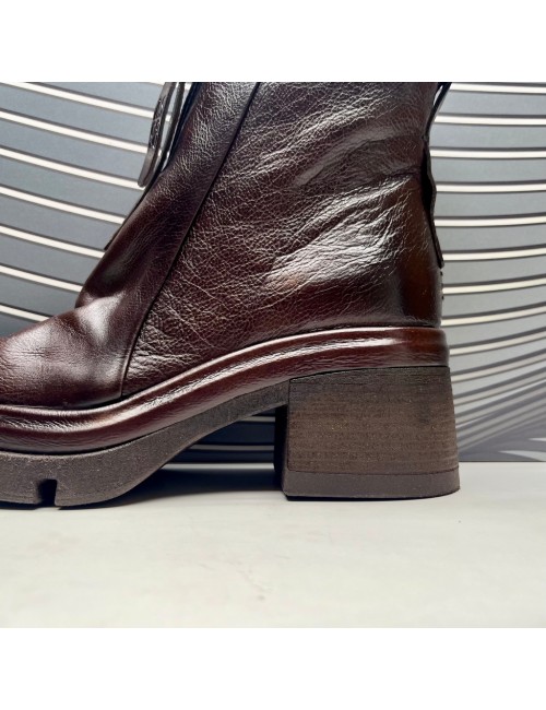 SUPER botin cremallera marron