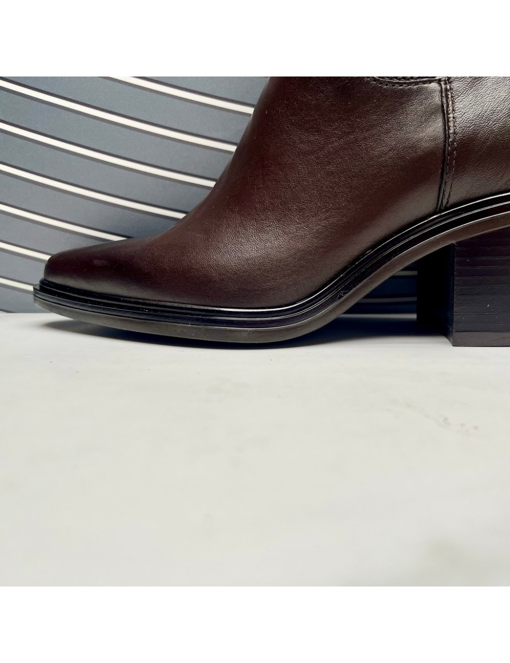 BOTIN puntera marron