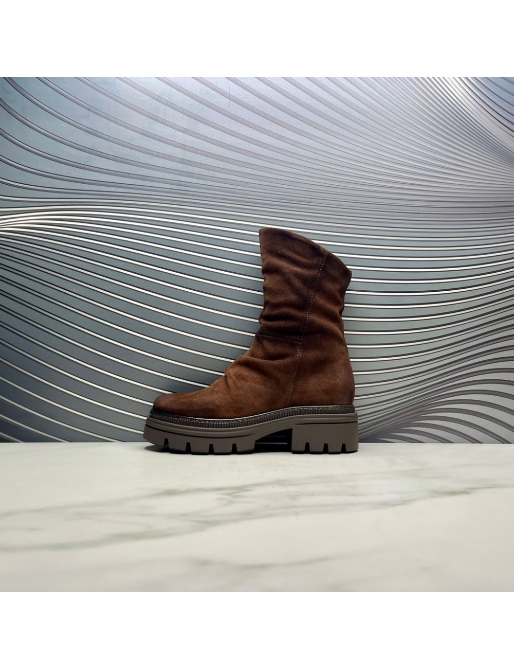 BOTIN sport pliegues marron