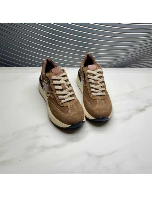 Deportivo tachas leo camel